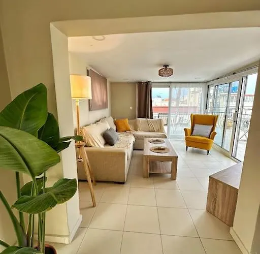 Filoxenia City Apartment